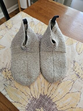 Bombas Kids Knit Slipper Socks - Beige/gray